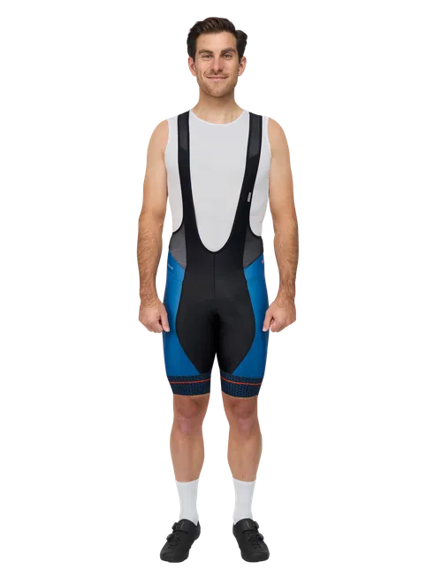  Il/La modello/a è alto/a 178 cm e indossa la taglia 4