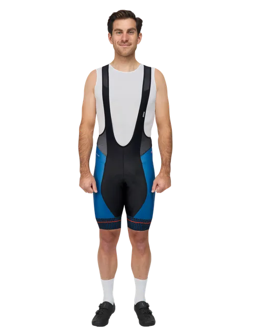  Il/La modello/a è alto/a 178 cm e indossa la taglia 4