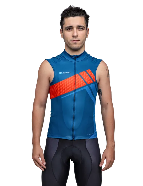  Il/La modello/a è alto/a 173 cm e indossa la taglia 5