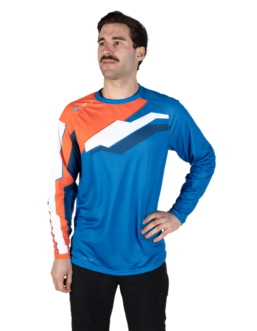  Il/La modello/a è alto/a 182 cm e indossa la taglia 6